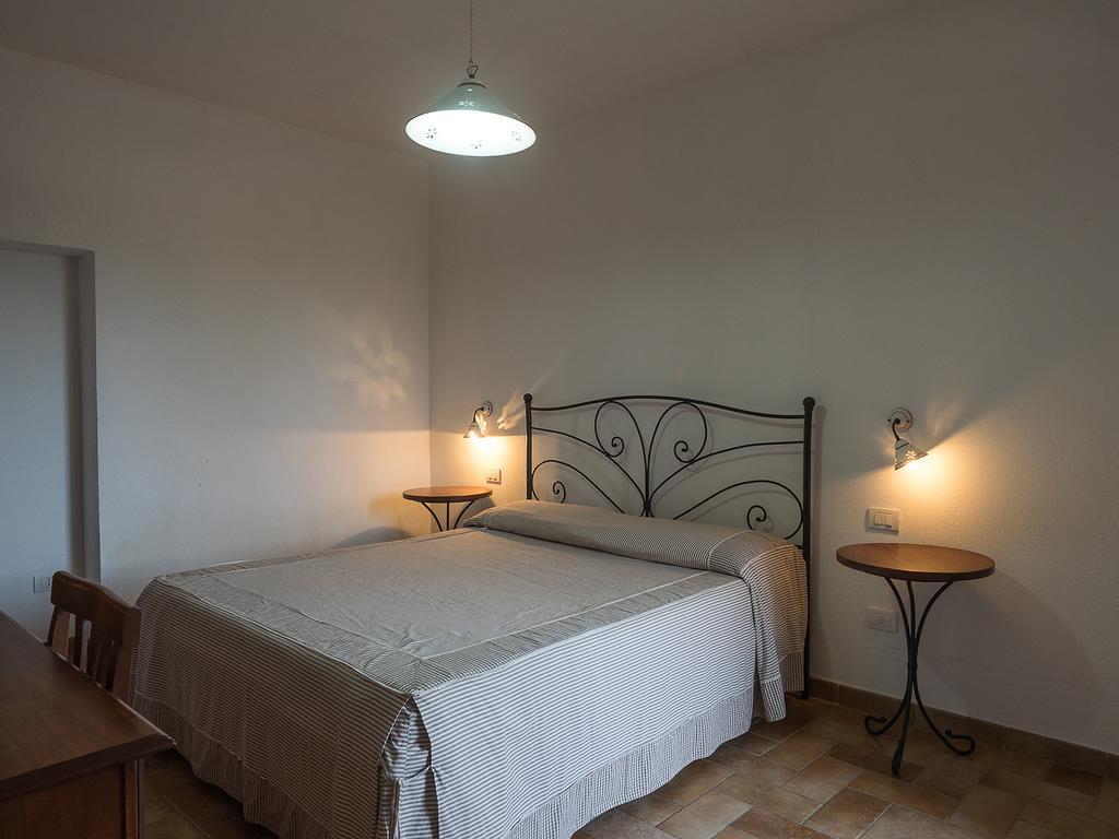B&B Corte Degli Struzzi Pescia Romana Room photo